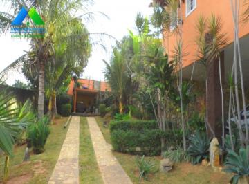 Casa · 500m² · 6 Quartos · 9 Vagas · ACONCHEGANTE, UM SÍTIO NA CIDADE! IDEAL PARA POUSADAS, RESTAURANTE COM CARDÁPIOS ESPECÍFICOS, EVENTO