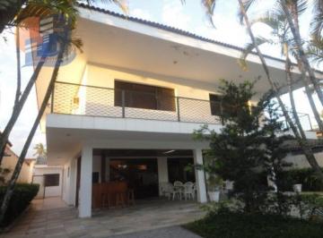 Casa · 429m² · 5 Quartos · 6 Vagas · GRANDE OPORTUNIDADE A 100 METROS DO MAR – NO Guarujá!
