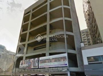 299203_i5yMuB73O6m7o68295z_2992035d556e0fc34b5.jpg · Box/Garagem no bairro Centro Histórico