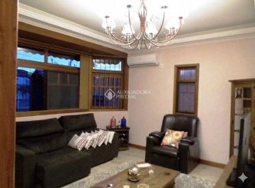 Casa · 330m² · 4 Quartos · 4 Vagas · Oportunidade Única na Hípica: Espaço, Renda e Conforto!