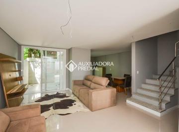Casa · 172m² · 3 Quartos · 2 Vagas · More com Requinte e Estilo em Ipanema / Pedra Redonda