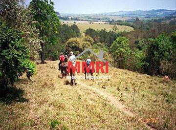 Rural · 500m² · 3 Quartos · 2 Vagas · Haras com 3 dorms, Indefinido, Araçoiaba da Serra - R$ 3.7 mi, Cod: 1893