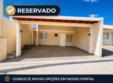 Casa · 2 Quartos · 2 Vagas ·
Sensacional Casa em Condomínio fechado em Campo Largo, com muita se