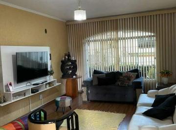 Casa · 308m² · 3 Quartos · 6 Vagas · Casa de 308m² no Jd. Bela Vista em Santo André - SP