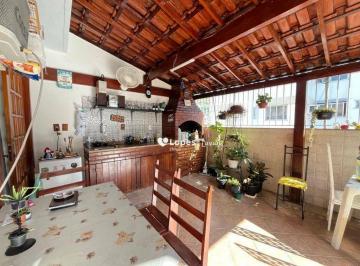 24f23e049ddba5423abb402140fb24e34be03d8b · Cobertura, Grajaú,3 quartos,piscina,churrasqueira e vaga na escritura.valor R$ 850.000,00