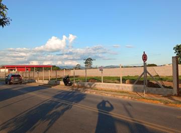 Foto 01 · Terreno Comercial de 535m² à venda em Tremembé-SP, Bairro Caminho Novo: Oportunidade Única!