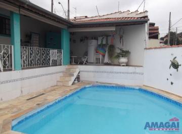 Casa · 243m² · 3 Quartos · 2 Vagas · Sobrado à venda em Jacareí, Jardim Terras de São João