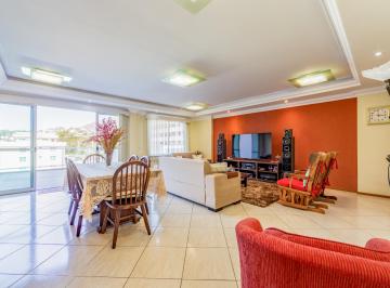Apartamento · 390m² · 4 Quartos · 3 Vagas · Cobertura com 4 quartos em Agriões, Teresópolis