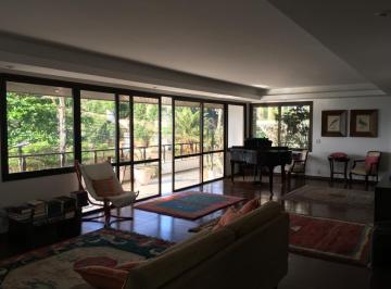 Apartamento de 5 quartos, Niterói · Magnifica Oportunidade apartamento 5 quartos frontal mar, 3 suítes e com vagas. 