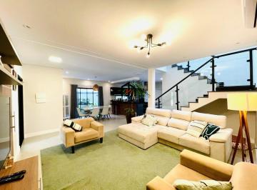 Casa · 250m² · 4 Quartos · Casa à venda - em Taubaté