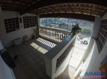 Casa · 126m² · 3 Quartos · 1 Vaga · Casa em Jacareí, no bairro Jardim Bela Vista, à venda.