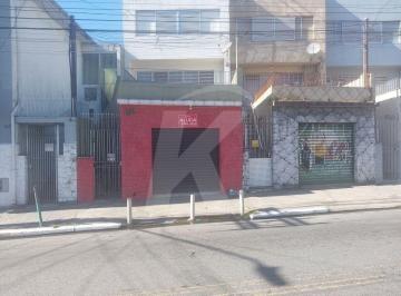 Comercial · 20m² · Salão comercial com banheiro.