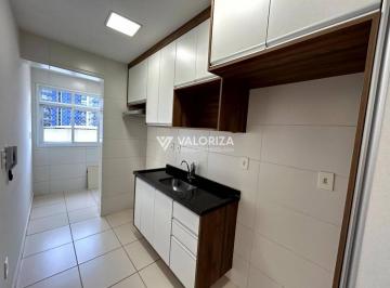 a9fa491731f105743939198da3fc895d162bd21c · Apartamento com armário modulado na cozinha, 2 quartos , sendo 1 suíte