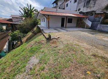 23dd9d036923becf9489105071d165fded1560bb · Casa com 3 dormitórios à venda, 90 m² por R$ 350.000,00 - Água Verde - Blumenau/SC