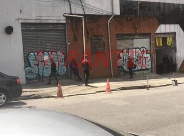 92c98e7cd664a914ed2cbcc4e68e5705.jpg · Galpao de 6000m²