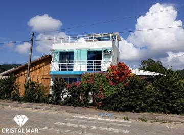 Casa · 190m² · 3 Quartos · 2 Vagas · Casa com 3 dorm + 2 kitnets