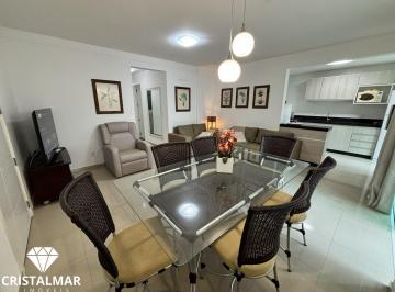 Apartamento · 141m² · 3 Quartos · 2 Vagas · Apartamento 3 Quartos a 80m do Mar em Bombas | Vaga Dupla