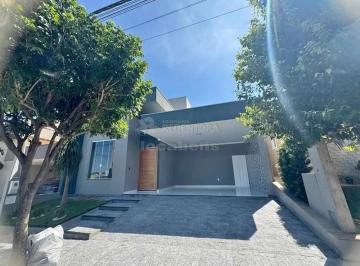 Casa · 165m² · 3 Quartos · 2 Vagas · Casa em Condomínio para venda, bom para renda já Locado