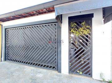 Casa · 120m² · 2 Quartos · 2 Vagas · Casa em Centro - São Carlos, SP