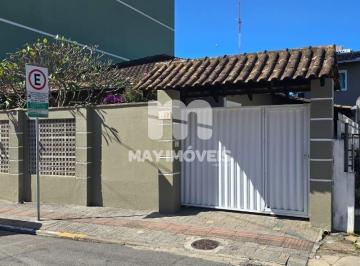Casa · 294m² · 3 Quartos · Casa à venda - no Centro