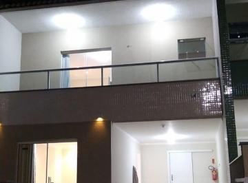 Casa · 126m² · 3 Quartos · 1 Vaga · Excelente opção para morar.. perto de mercado, Banco, farmácia..