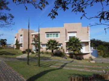 d626f29259dd7d7280ffe8705c2071d8e30d735c · Casa à venda, 600 m² - Porto Atibaia - Atibaia/SP
