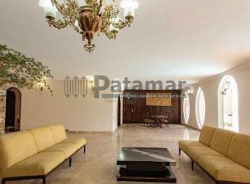 Casa · 621m² · 4 Quartos · 5 Vagas · Casa com 4 Quartos e 8 banheiros à Venda, 621 m² no Jardim Guedala