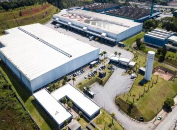 Comercial · 32988m² · Galpão industrial em condomínio para locação em Guarulhos-SP, bairro Água Chata: 32.988,11 m² de áre