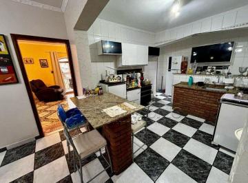 67836_iLIJD781AHhlM_67836663e349c427d1.jpg · CASA,3 Dormitorio(s) bairro Europa