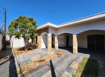 Casa · 374m² · 3 Quartos · 4 Vagas · Casa Padrão em São José do Rio Preto