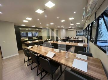 Comercial · 200m² · 2 Vagas · Conjunto comercial na Santa Cecília