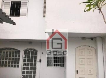 f90ccaf32fa2206cb084e4e439b14563e0f3a034 · Sobrado com 2 dormitórios para alugar, 90 m² por R$ 3.230,00/mês - Centro - Santo André/SP