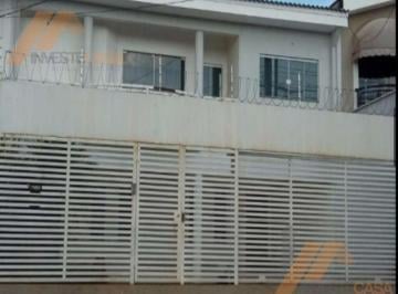 Casa · 330m² · 3 Quartos · 4 Vagas · Casa - Jardim Emília