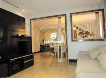 Casa · 350m² · 5 Quartos · 4 Vagas · Casa Residencial de 350 m², 