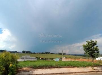 Terreno · 200m² · Residencial Colina Azul terreno com 200m² (10X20), possui escritura, aceita financiamento, quadra 14