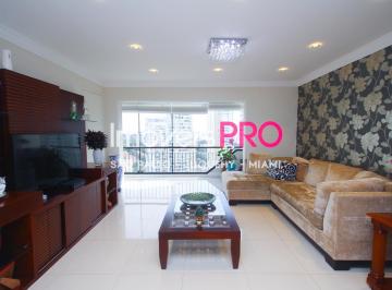 Apartamento · 380m² · 4 Quartos · 5 Vagas · Cobertura reformada 380 m² Campo Belo 5 vagas.