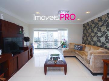 Apartamento · 380m² · 4 Quartos · 5 Vagas · Cobertura reformada 380 m² Campo Belo 5 vagas.