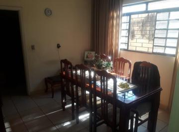 Foto 01 · Casa, Centro, Catanduva, SP