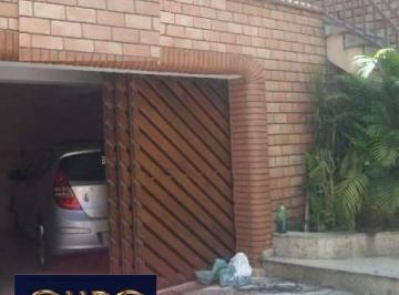 bc3d1e03ec18ed2cebad77e45f600837e8ae2380 · Bom sobrado para locação no bairro da Mooca.
