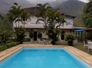 Casa de 5 quartos, Petrópolis · Casa em Itaipava 5 quartos com 4 vagas de garagem 