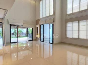 32b30007e0b25ed213f49cc61c091a4820421b4e · Sobrado com 4 dormitórios à venda, 347 m² por R$ 2.700.000,00 - Terra de San Marco - Taubaté/SP