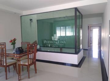Casa · 176m² · 3 Quartos · 5 Vagas · Sobrado de 3 Dormitórios (1 suíte) e 5 Vagas, na Penha