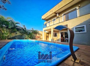 24048323_4.jpg · Sobrado com piscina lado mar Pontal do Sul