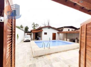 Casa · 250m² · 3 Quartos · 4 Vagas · Linda Casa Térrea 03 Dorms, Piscina, Quintal em Pernambuco.