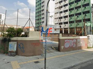 Terreno · 1100m² · Ótimo terreno com 930 m² , testada de 15,7 m² no bairro Pinheiros. Zoneamento: ZM. Estuda proposta