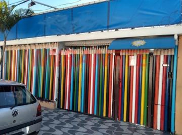 4a796772447ea92d147a7c78b5379173.jpg · Comercial de 230m²