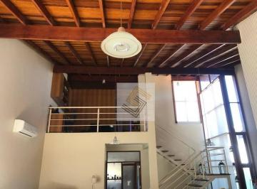 fbe75895e12b266392cafc1b4602d77c92ad73f3 · Ampla residencial, quartos no térreo