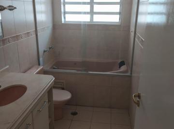Casa de 5 quartos, São Paulo · Casa com 4 dormitórios, churrasqueira, hidromassagem a 5 minutos do metrô