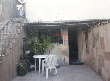 Casa · 225m² · 3 Quartos · 5 Vagas · Sobrado região Parada Inglesa AC=225m²