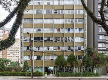 Apartamento · 91m² · 3 Quartos · 1 Vaga · Apartamento à Venda no Bigorrilho – De Frente para